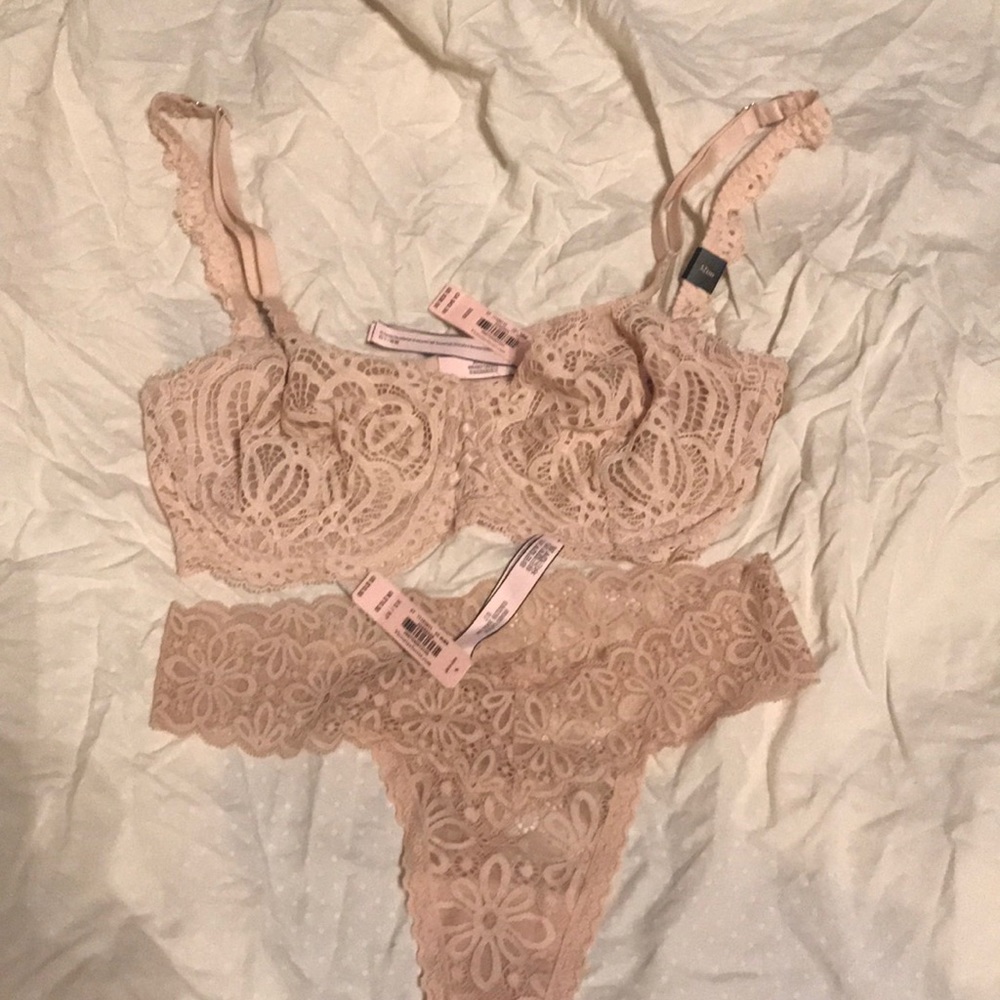 Victoria bra with matching undies